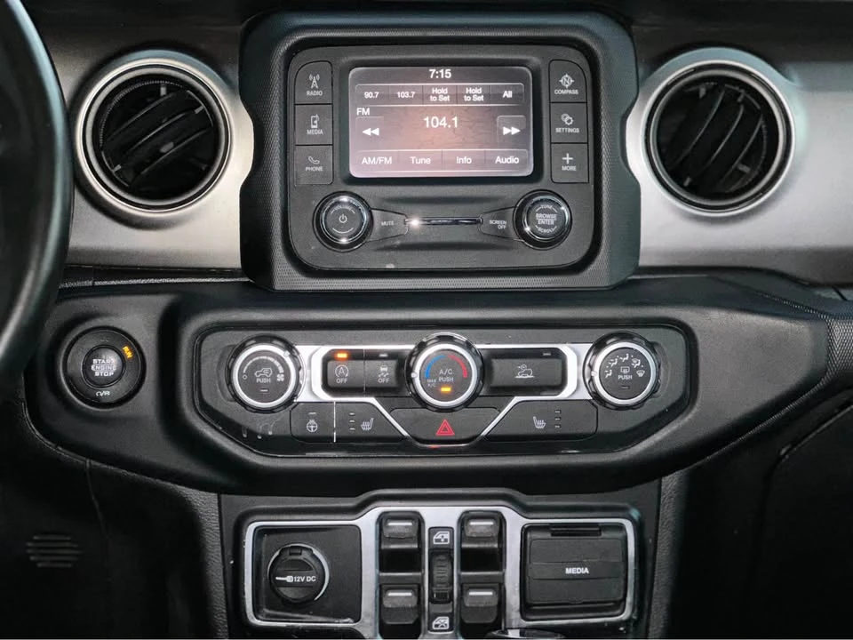 2020 Jeep JT Gladiator - Image 19 of 20