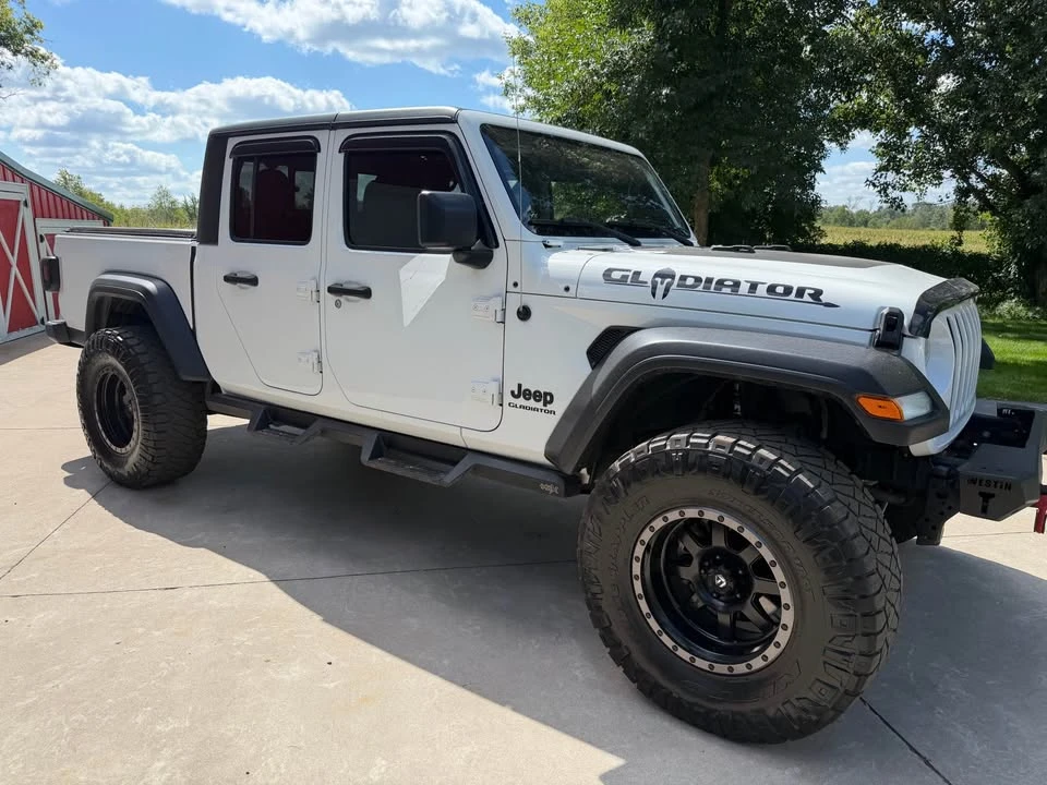 2020 Jeep JT Gladiator - Image 4 of 11