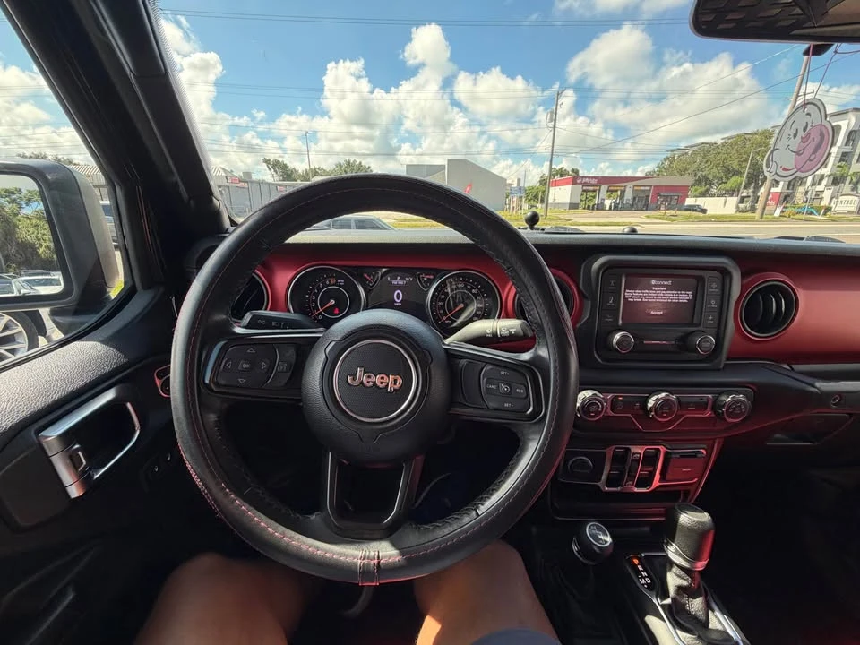 2020 Jeep JT Gladiator - Image 14 of 15