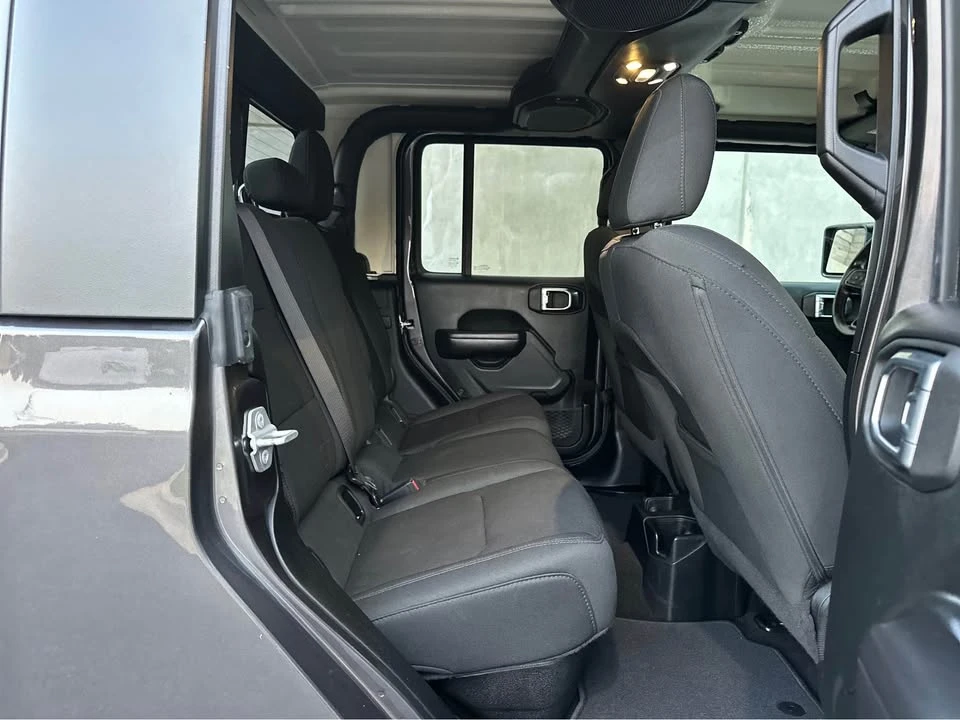 2020 Jeep JT Gladiator - Image 14 of 20
