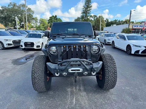 2020 Jeep Gladiator Sport Pickup 4D 5 ft