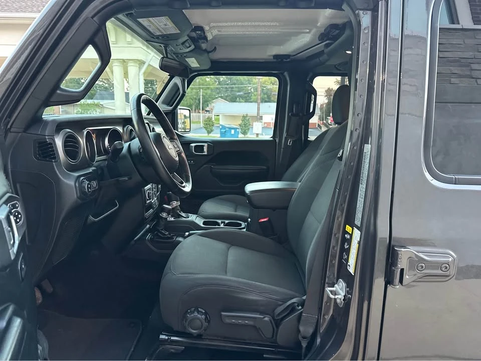 2020 Jeep JT Gladiator - Image 9 of 20