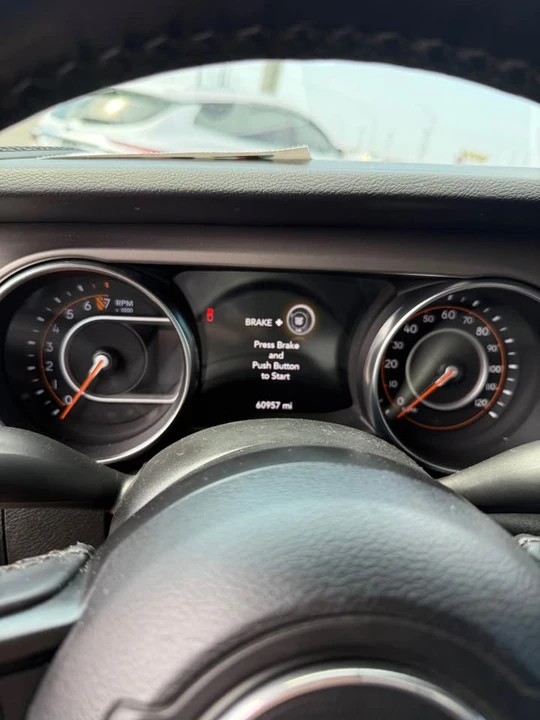 2020 Jeep JT Gladiator - Image 8 of 9