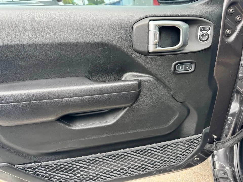 2020 Jeep JT Gladiator - Image 16 of 17