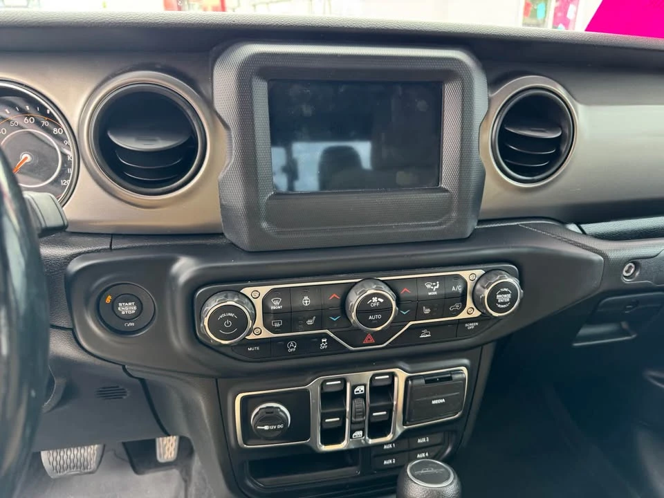 2020 Jeep JT Gladiator - Image 10 of 17