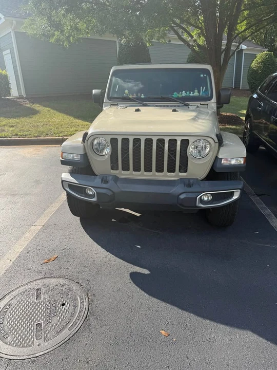 2020 Jeep JT Gladiator - Image 5 of 6