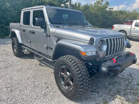 2020 Jeep Gladiator Sport Pickup 4D 5 ft