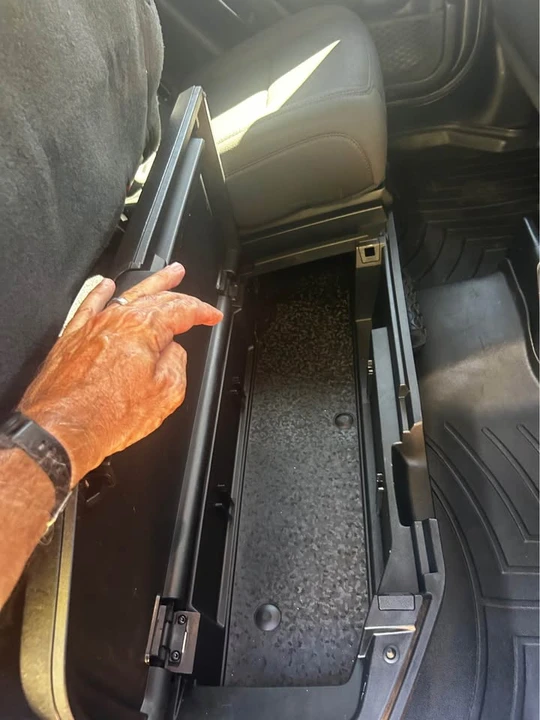 2020 Jeep JT Gladiator - Image 14 of 20