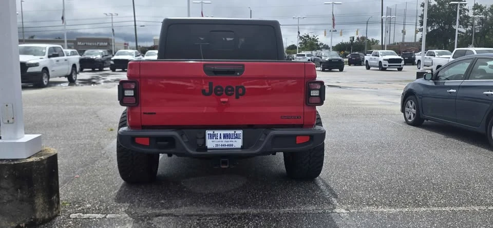 2020 Jeep JT Gladiator - Image 2 of 11