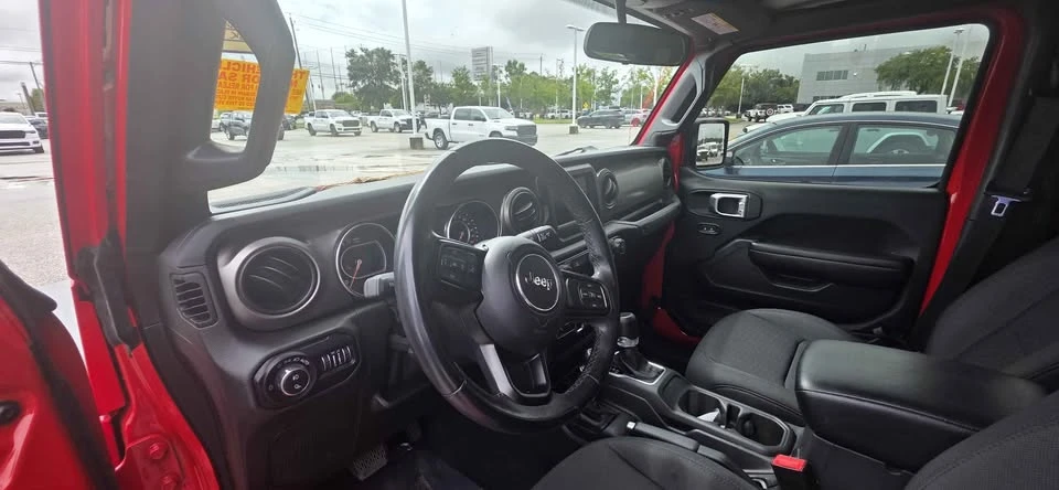 2020 Jeep JT Gladiator - Image 8 of 11