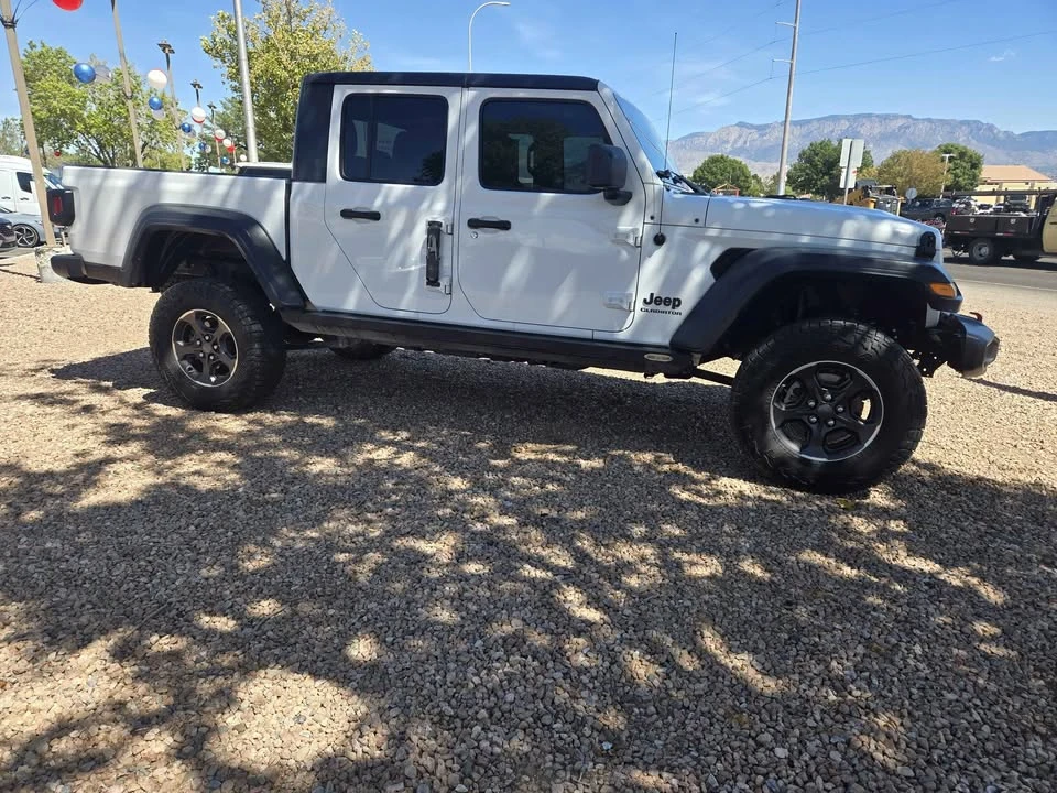 2020 Jeep JT Gladiator - Image 2 of 20