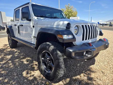 2020 Jeep Gladiator Sport Pickup 4D 5 ft