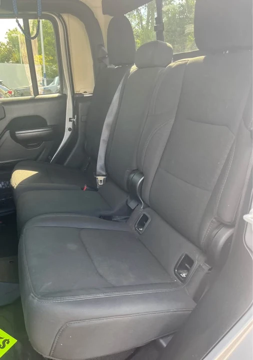 2020 Jeep JT Gladiator - Image 8 of 12