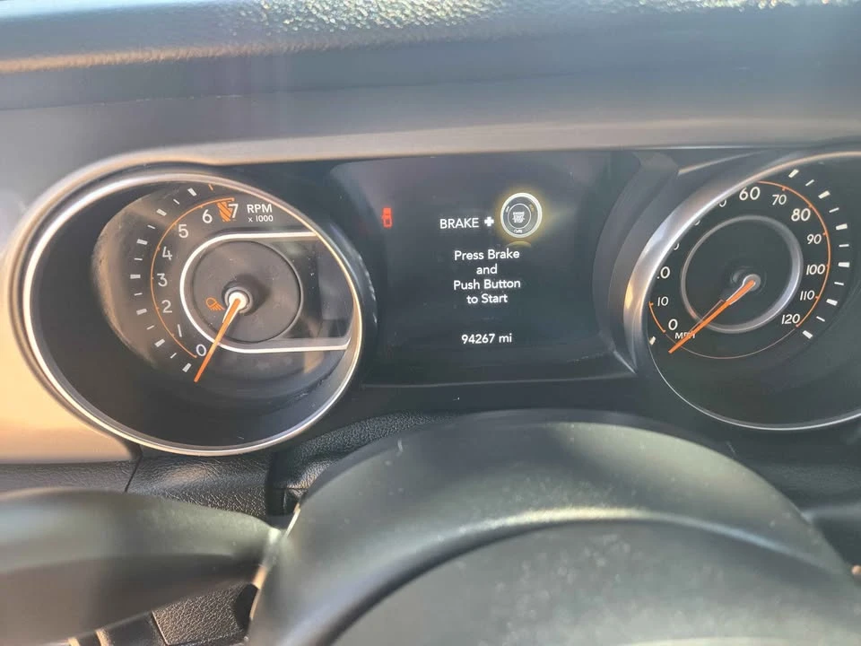 2020 Jeep JT Gladiator - Image 17 of 20