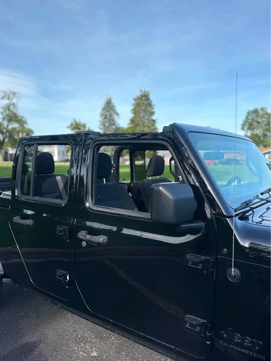 2020 Jeep JT Gladiator - Image 9 of 11