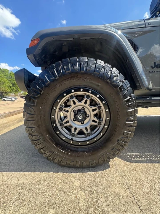 2020 Jeep JT Gladiator - Image 11 of 12