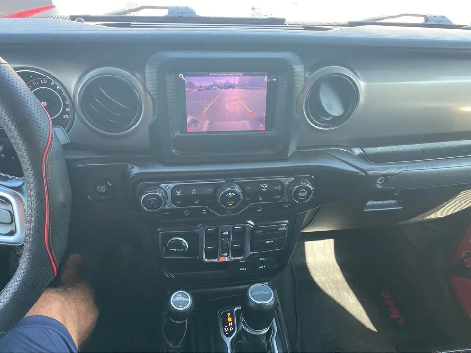 2020 Jeep JT Gladiator - Image 10 of 11