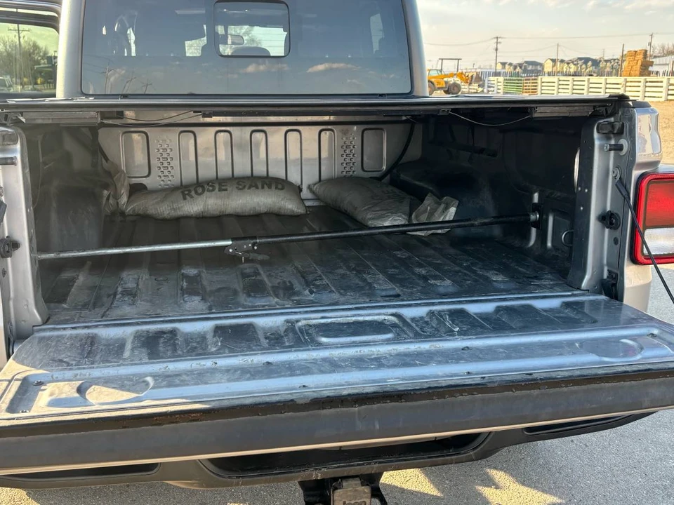 2020 Jeep JT Gladiator - Image 11 of 14