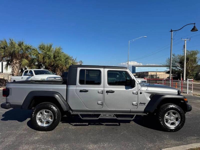 2020 Jeep JT Gladiator - Image 8 of 18