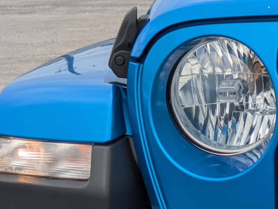 2020 Jeep JT Gladiator - Image 5 of 16