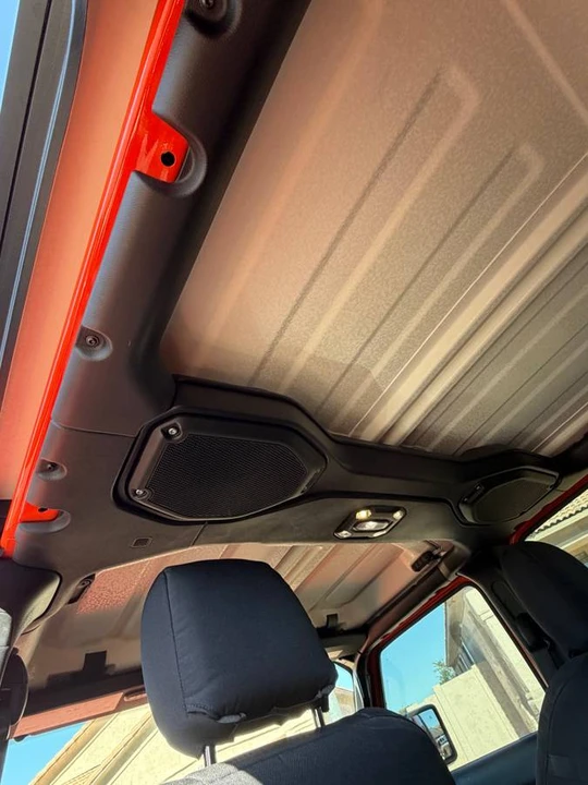 2020 Jeep JT Gladiator - Image 9 of 11