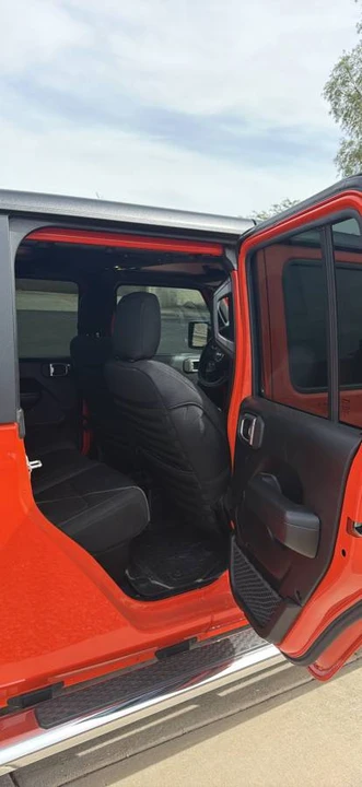 2020 Jeep JT Gladiator - Image 5 of 11