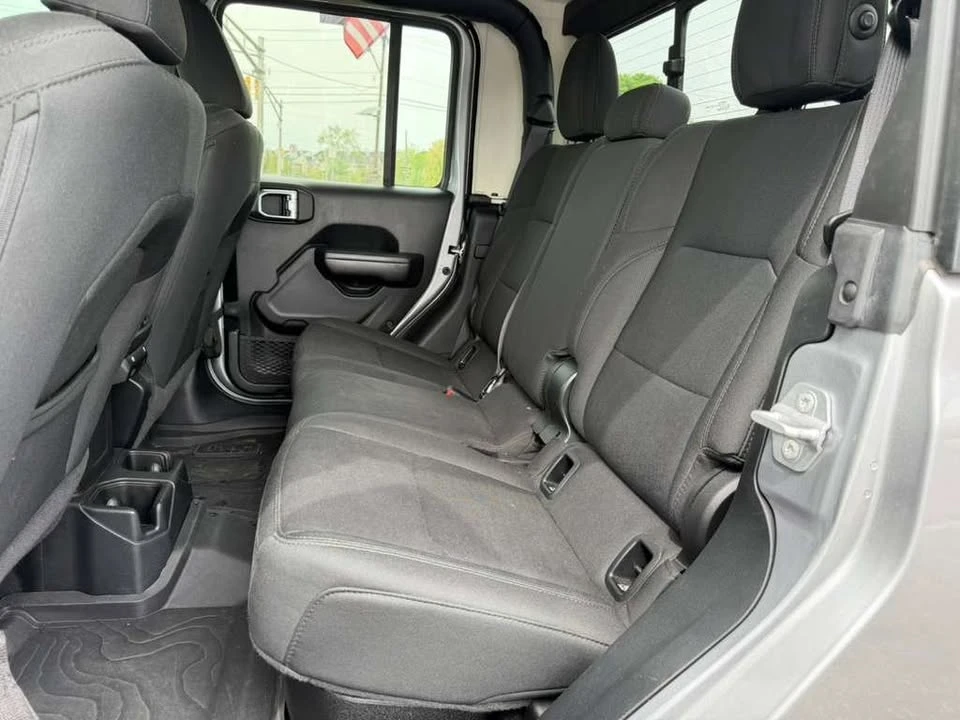2020 Jeep JT Gladiator - Image 11 of 20