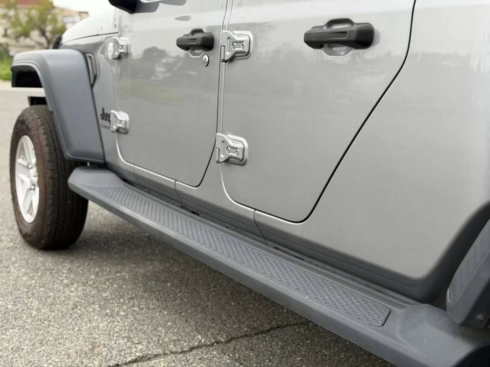 2020 Jeep JT Gladiator - Image 13 of 20