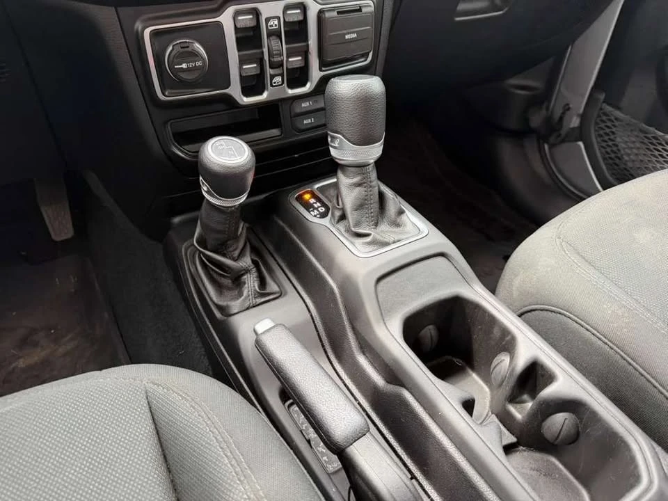 2020 Jeep JT Gladiator - Image 16 of 20