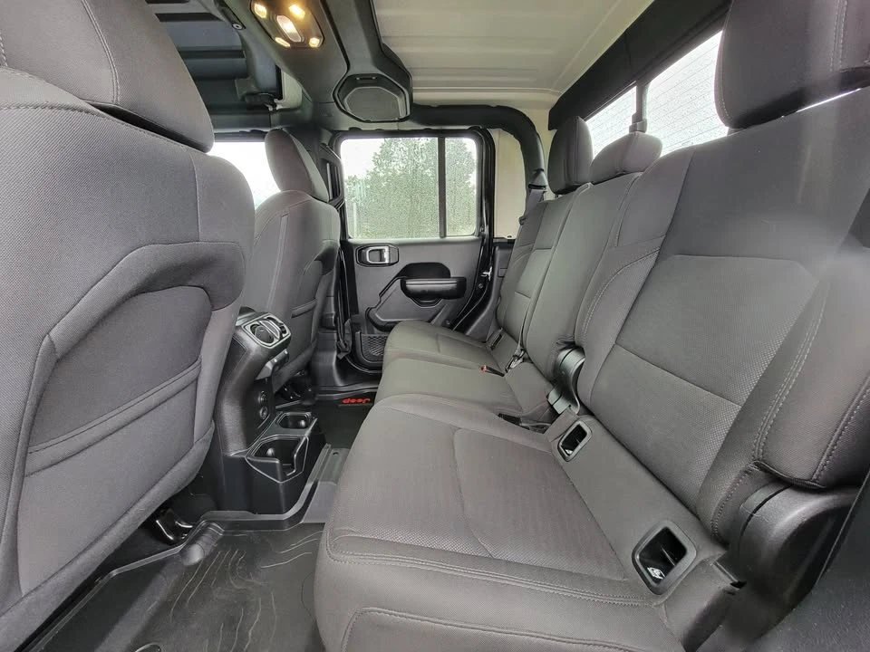 2020 Jeep JT Gladiator - Image 12 of 20