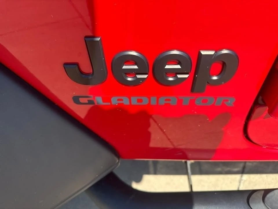 2020 Jeep JT Gladiator - Image 12 of 20
