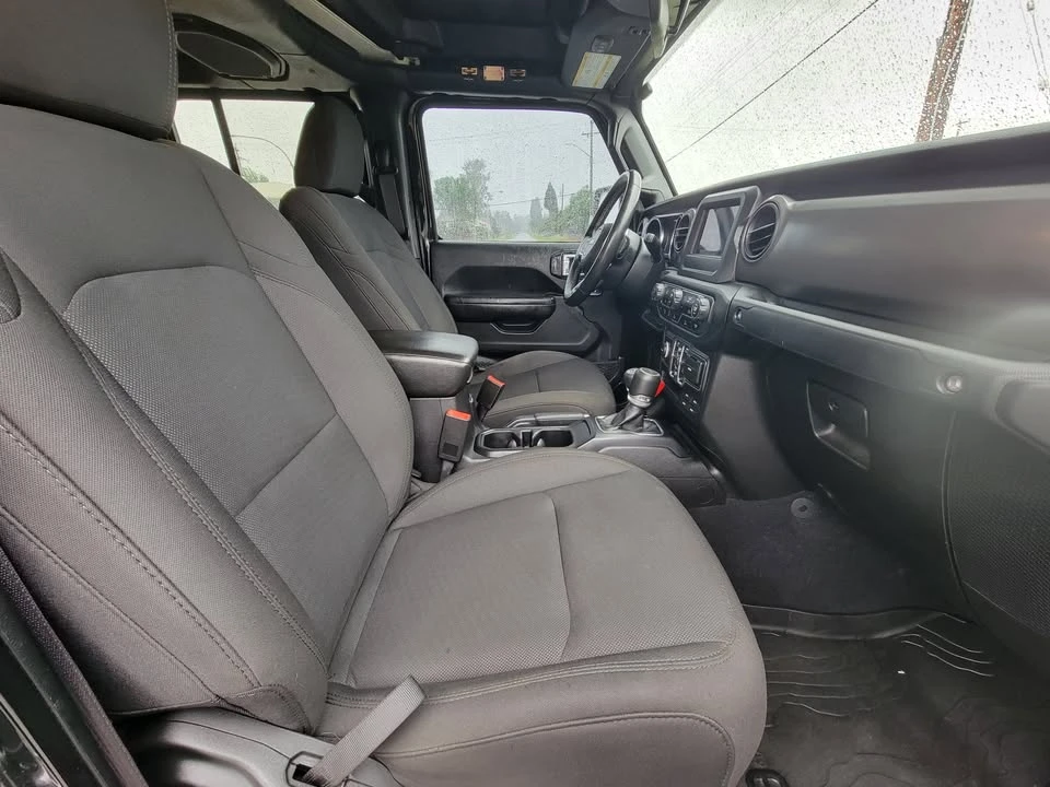 2020 Jeep JT Gladiator - Image 14 of 20