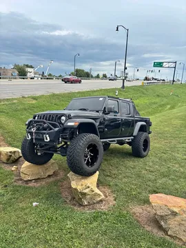 2020 Jeep Gladiator Sport S 4x4
