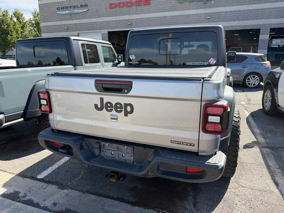 2020 Jeep JT Gladiator - Image 8 of 10