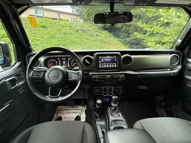 2020 Jeep JT Gladiator - Image 11 of 28