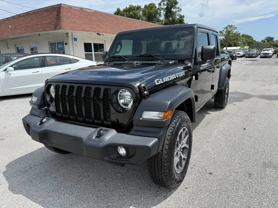 2020 Jeep JT Gladiator - Image 8 of 14