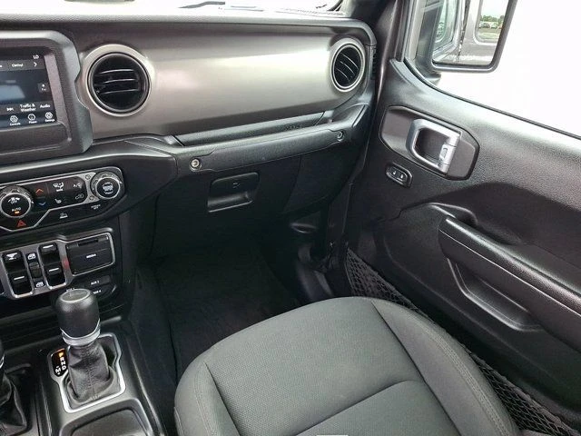2020 Jeep JT Gladiator - Image 16 of 20