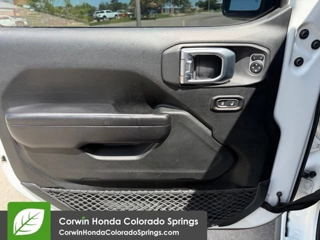 2020 Jeep JT Gladiator - Image 13 of 20