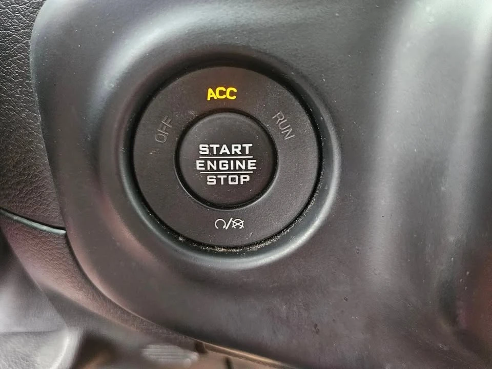 2020 Jeep JT Gladiator - Image 17 of 20