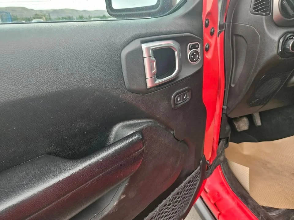 2020 Jeep JT Gladiator - Image 11 of 20