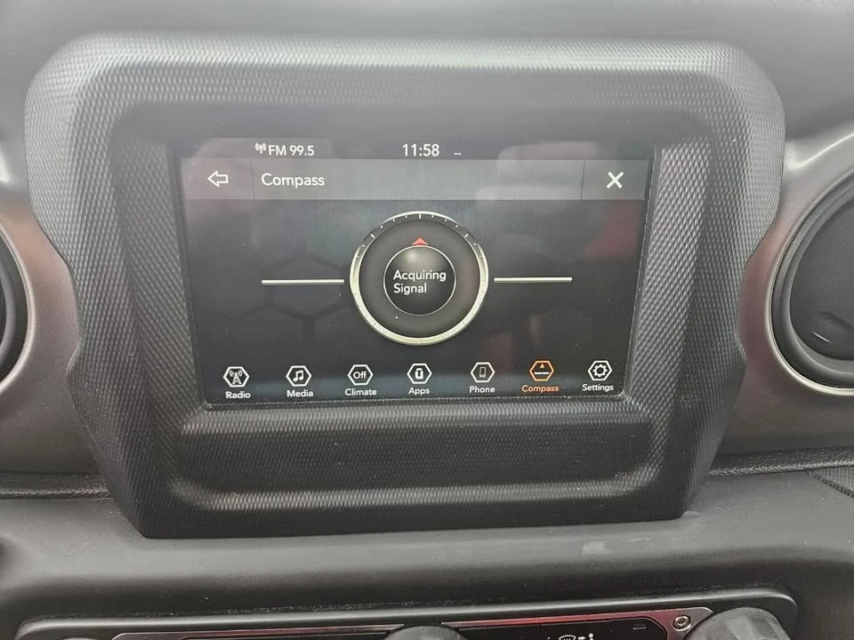 2020 Jeep JT Gladiator - Image 19 of 20