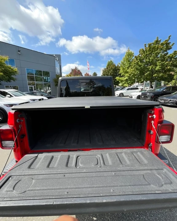 2020 Jeep JT Gladiator - Image 8 of 17