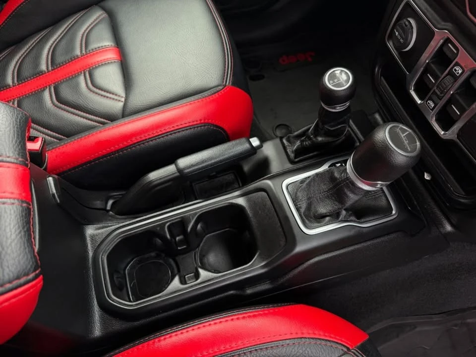 2020 Jeep JT Gladiator - Image 19 of 20