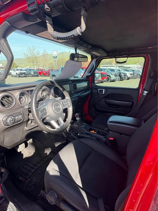 2020 Jeep JT Gladiator - Image 5 of 10