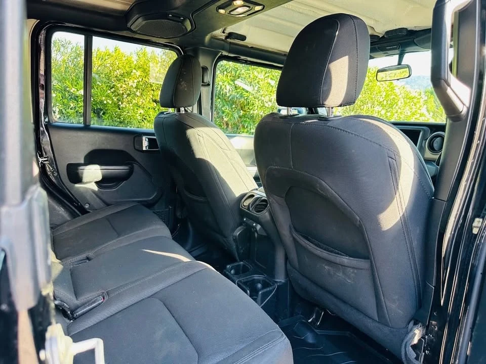 2020 Jeep JT Gladiator - Image 18 of 19