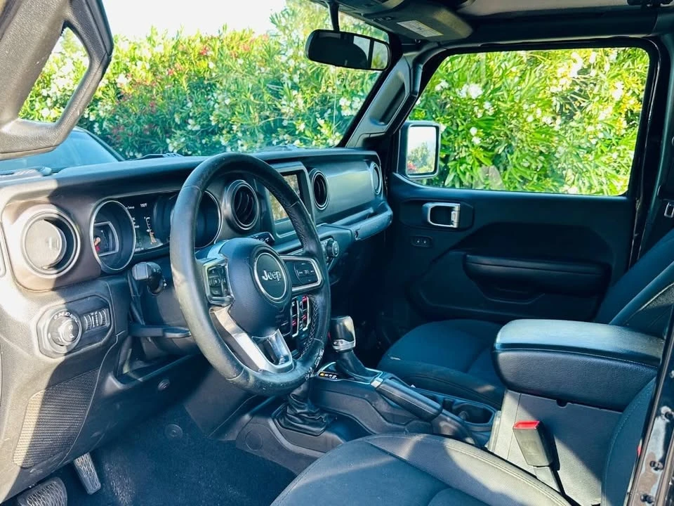 2020 Jeep JT Gladiator - Image 13 of 19