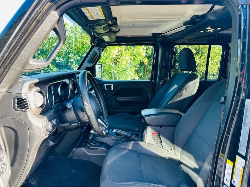 2020 Jeep JT Gladiator - Image 14 of 19