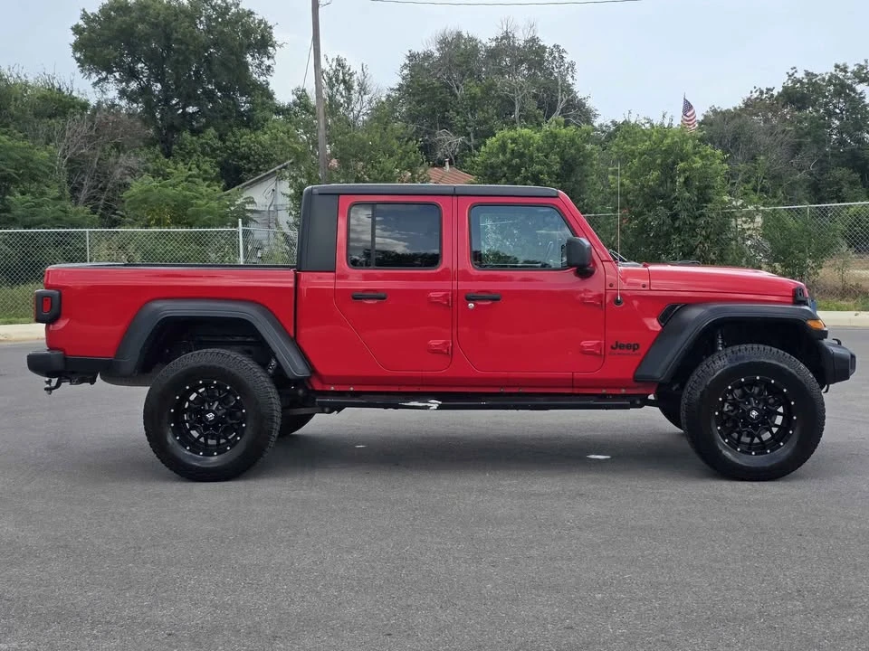 2020 Jeep JT Gladiator - Image 8 of 16