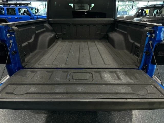2020 Jeep JT Gladiator - Image 14 of 21