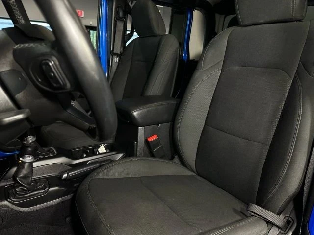 2020 Jeep JT Gladiator - Image 17 of 21